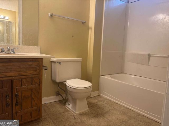 9734 Dixon Industrial Boulevard, Jonesboro, GA 30236