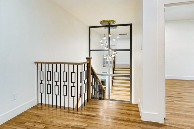 539 Classen Drive, Dallas, TX 75218