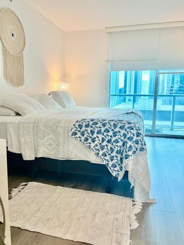 55 SE 6th Street 1706, Miami, FL 33131