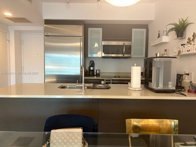 55 SE 6th Street 1706, Miami, FL 33131