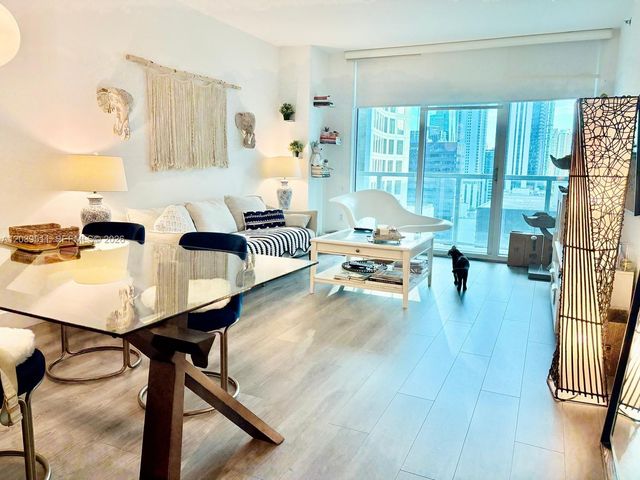 55 SE 6th Street 1706, Miami, FL 33131
