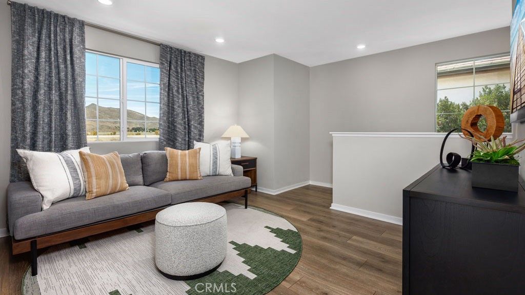 Image 13 of property listing at 32554 Western Hills Drive, Winchester, CA 92596