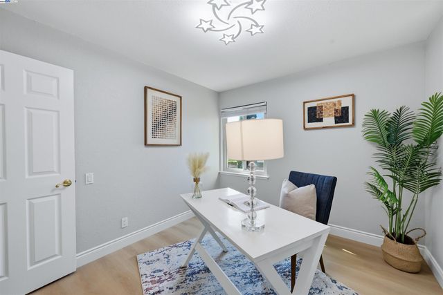 707 Sandpiper Cmn, Livermore, CA 94551