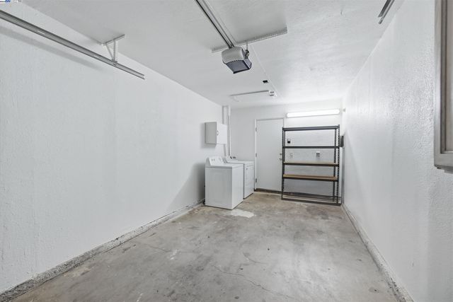 707 Sandpiper Cmn, Livermore, CA 94551