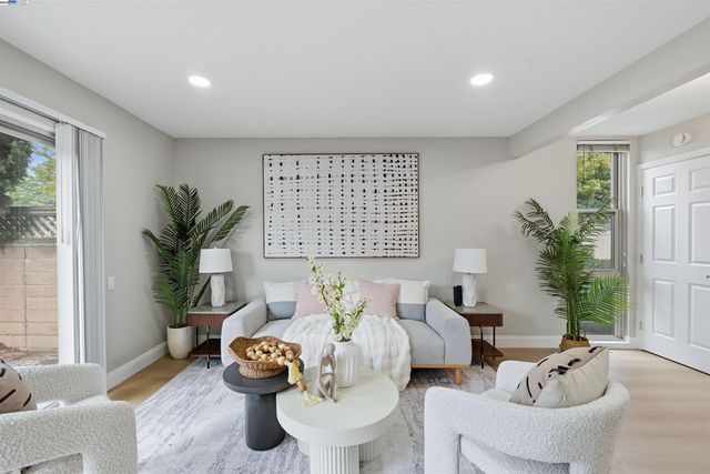 707 Sandpiper Cmn, Livermore, CA 94551