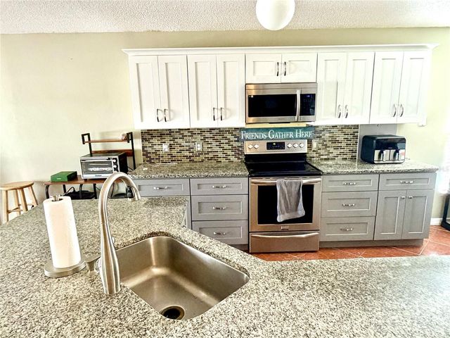 11836 BENTRY STREET, Orlando, FL 32824