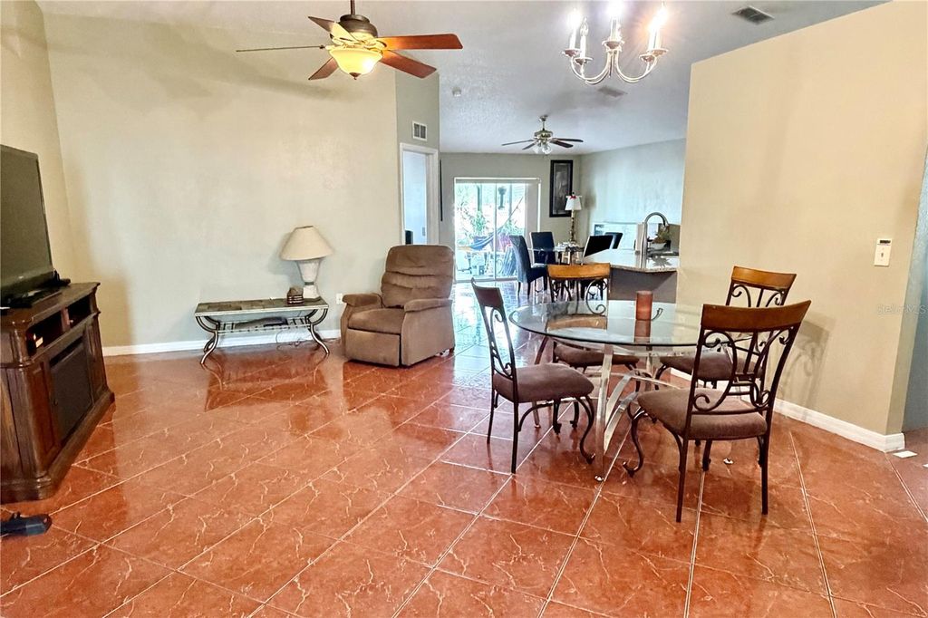 Image 20 of property listing at 11836 BENTRY STREET, Orlando, FL 32824