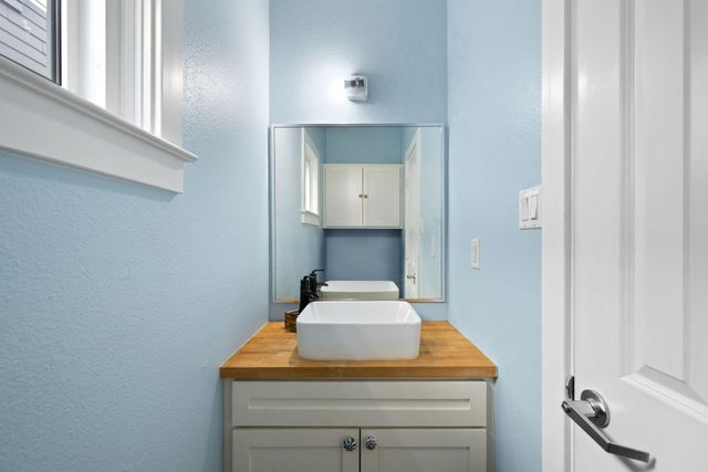 1620 Andrews Street, Houston, TX 77019