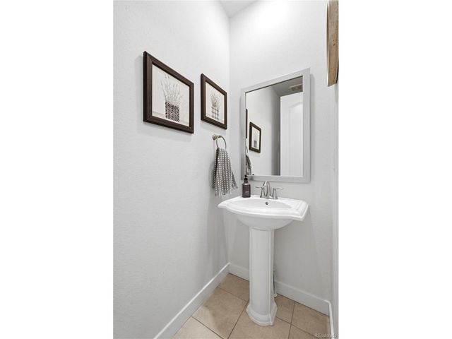7112 Medalist Ct, Castle Rock, CO 80108