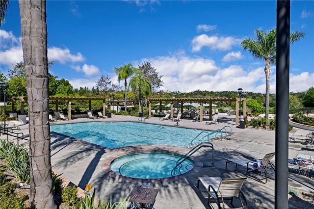 28546 Cano, Mission Viejo, CA 92692