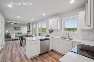 2204 White Oak Lane, Granger, IA 50109