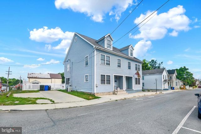 205 N CANNON AVE, Hagerstown, MD 21740