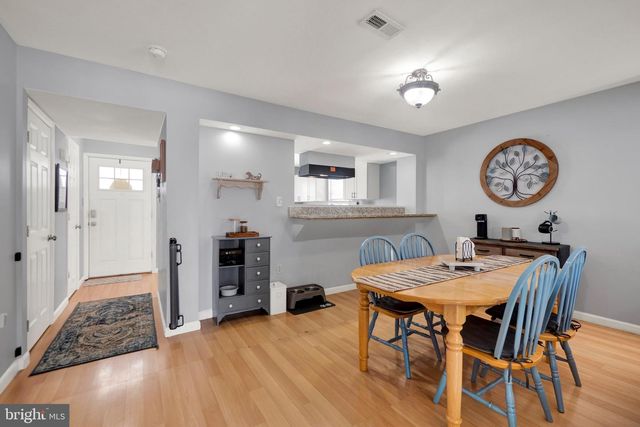 205 N CANNON AVE, Hagerstown, MD 21740