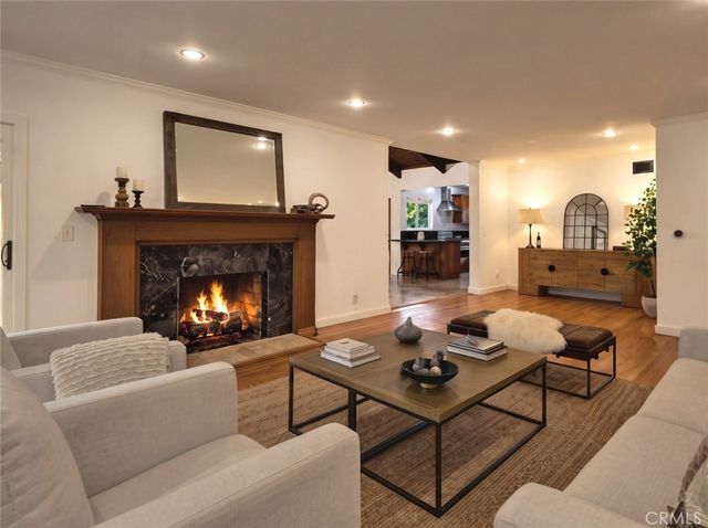 3726 Berwick Drive, La Canada Flintridge, CA 91011