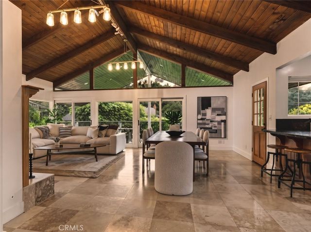 3726 Berwick Drive, La Canada Flintridge, CA 91011