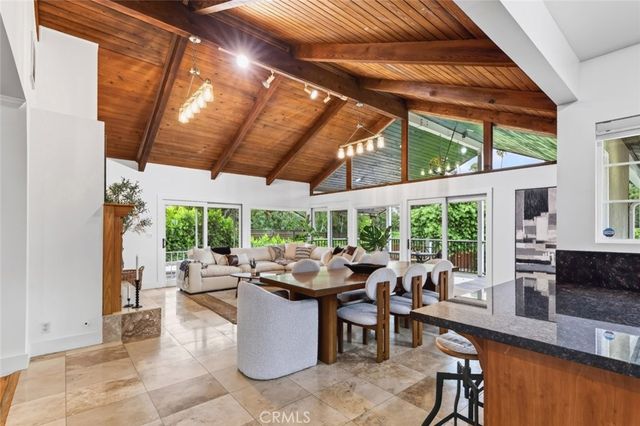 3726 Berwick Drive, La Canada Flintridge, CA 91011