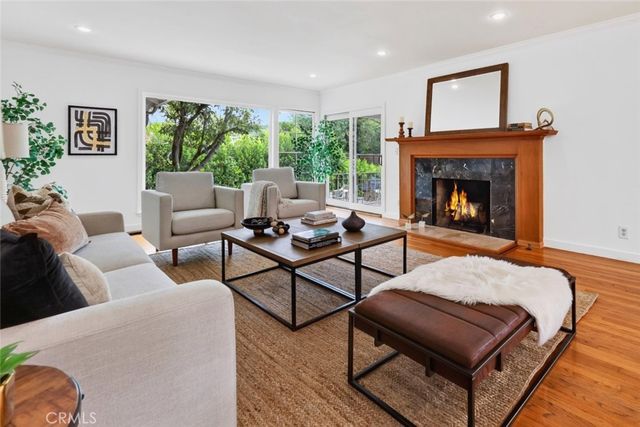 3726 Berwick Drive, La Canada Flintridge, CA 91011