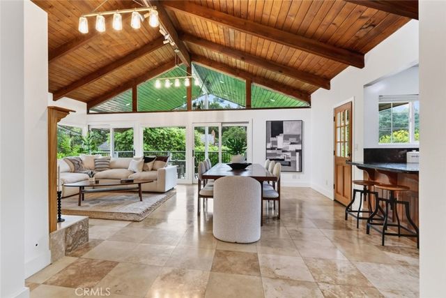 3726 Berwick Drive, La Canada Flintridge, CA 91011