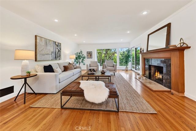 3726 Berwick Drive, La Canada Flintridge, CA 91011