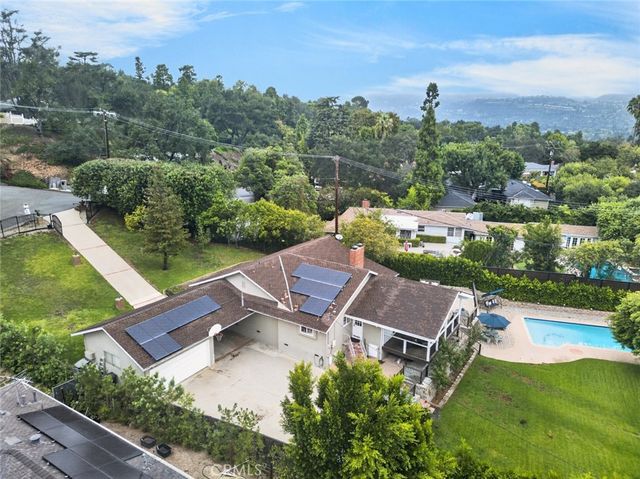 3726 Berwick Drive, La Canada Flintridge, CA 91011