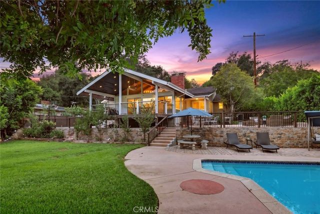3726 Berwick Drive, La Canada Flintridge, CA 91011