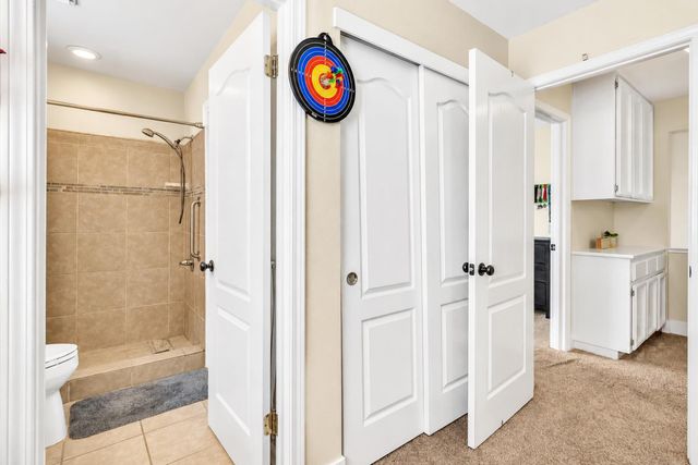 124 Sutcliffe Cir, Folsom, CA 95630