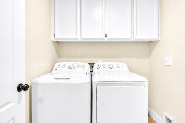 124 Sutcliffe Cir, Folsom, CA 95630