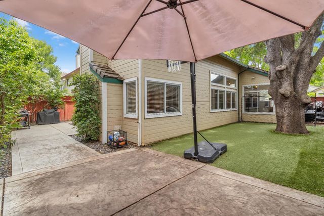 124 Sutcliffe Cir, Folsom, CA 95630