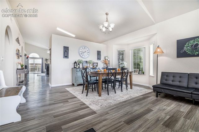 938 Cedarcrest Drive, Pueblo, CO 81005