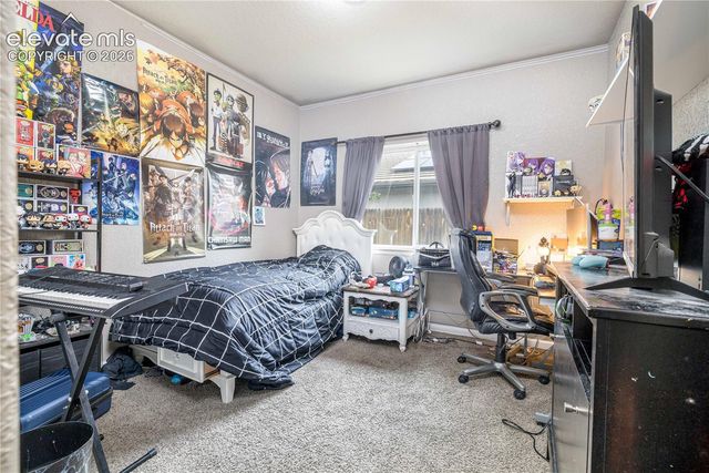 938 Cedarcrest Drive, Pueblo, CO 81005