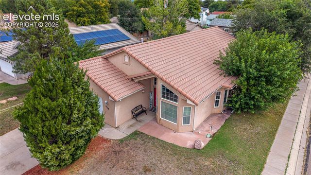 938 Cedarcrest Drive, Pueblo, CO 81005
