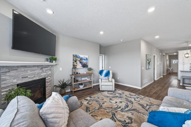 4793 Copper Circle, Woodbury, MN 55129