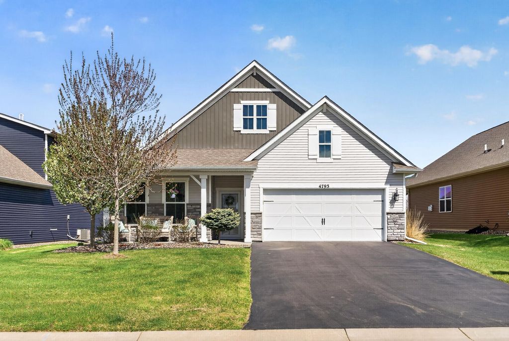 4793 Copper Circle, Woodbury, MN 55129