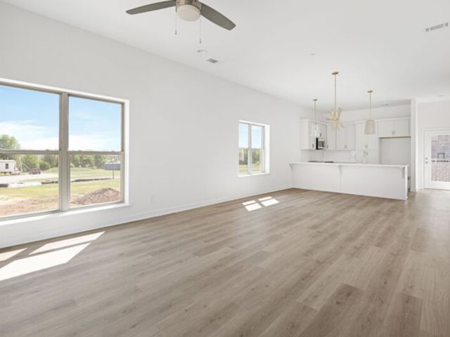 102B Bess Blvd, Spring Hill, TN 37174