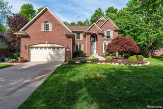 41240 Clermont Avenue, Novi, MI 48375