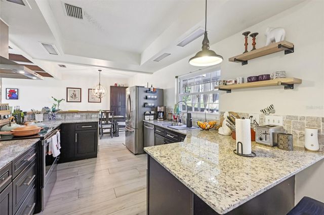 1023 S MORNINGSIDE DRIVE, Eustis, FL 32726