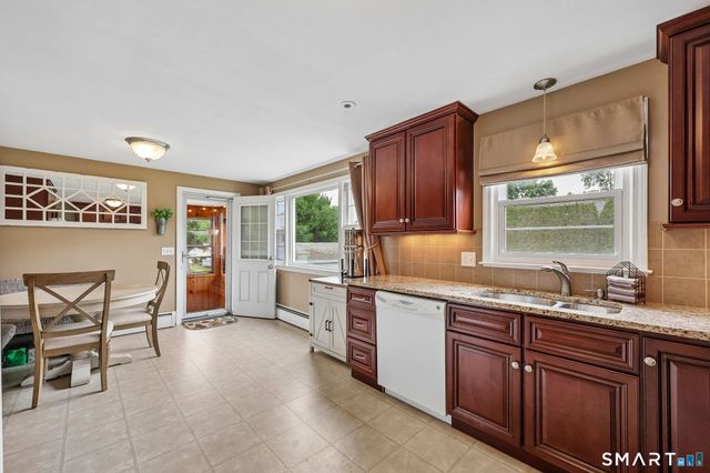 152 Amherst Street, Wethersfield, CT 06109