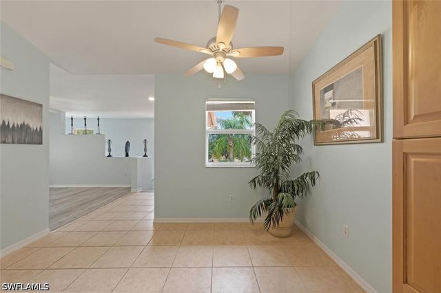 357 Robin Hood CIR 202, Naples, FL 34104
