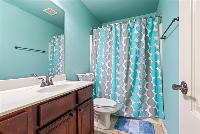 203 W Necessary Drive, Rogers, AR 72758
