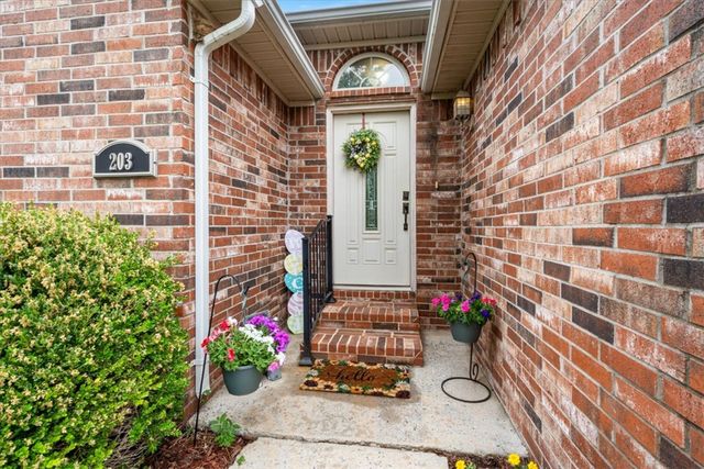 203 W Necessary Drive, Rogers, AR 72758