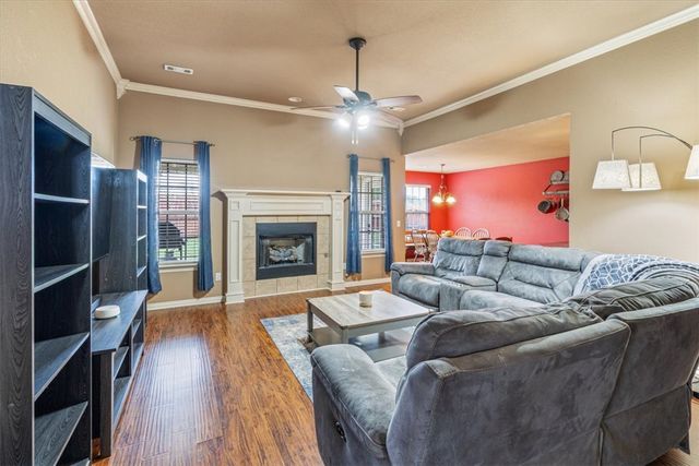203 W Necessary Drive, Rogers, AR 72758