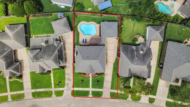 14514 Redwood Bend Trail, Houston, TX 77062