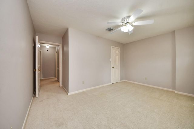 14514 Redwood Bend Trail, Houston, TX 77062