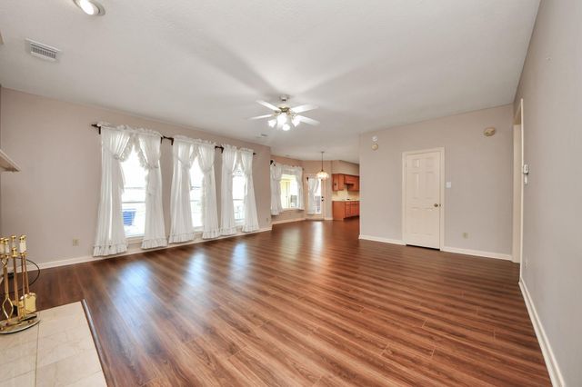 14514 Redwood Bend Trail, Houston, TX 77062