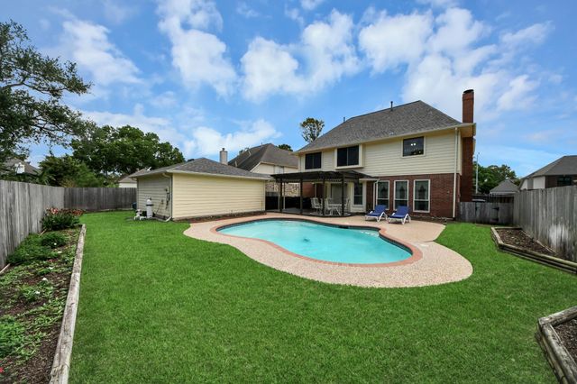 14514 Redwood Bend Trail, Houston, TX 77062