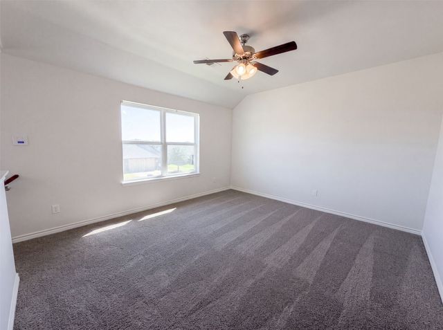 1713 Blue Jay Drive, Ennis, TX 75119
