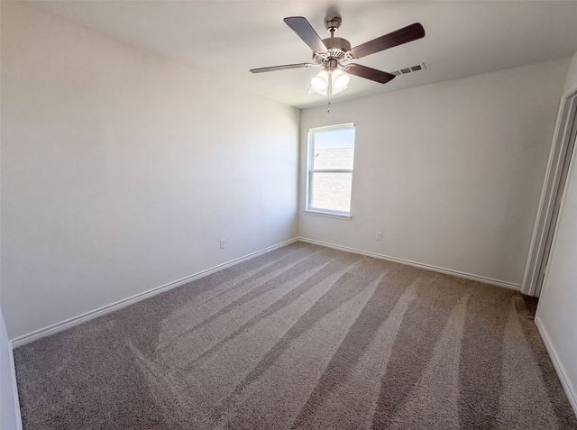 1713 Blue Jay Drive, Ennis, TX 75119
