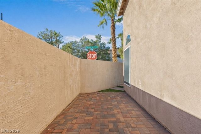 121 Golf Range Street, Las Vegas, NV 89145