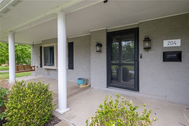 204 Saundra Court, Beavercreek, OH 45430