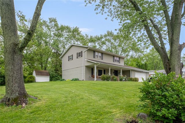 204 Saundra Court, Beavercreek, OH 45430
